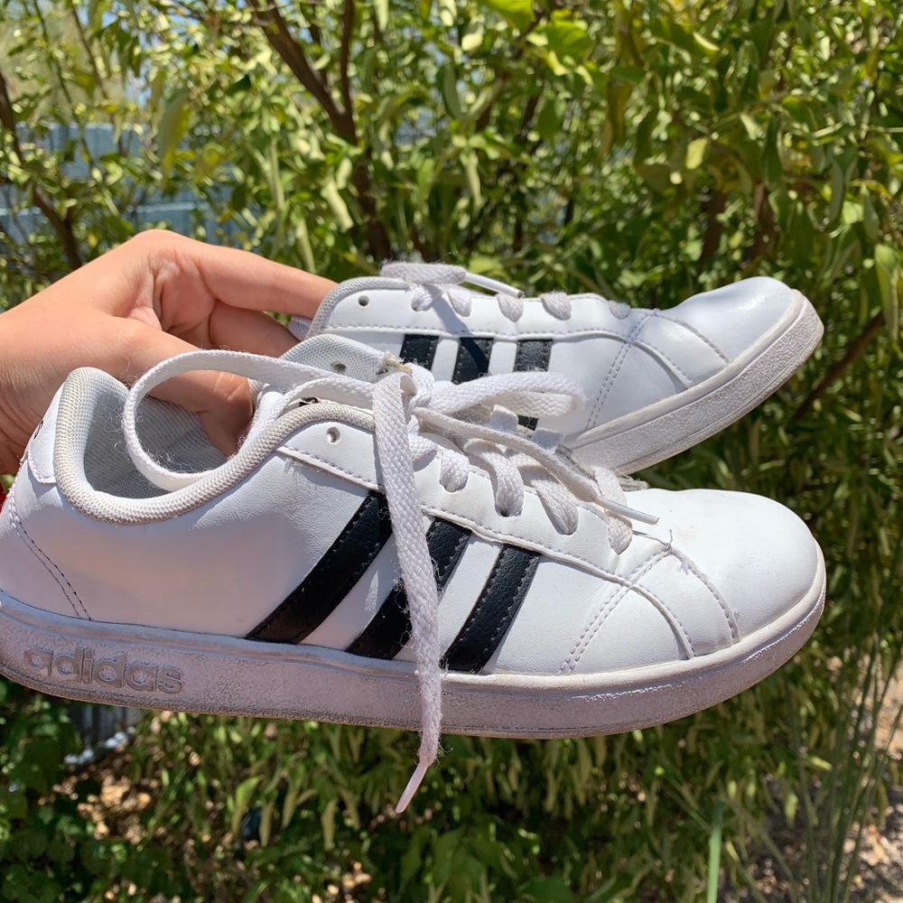 Adidas Sneakers Neo
